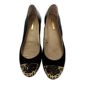 BCBGeneration Cap Toe Flats | 8.5 | Gold Geometric Cutout